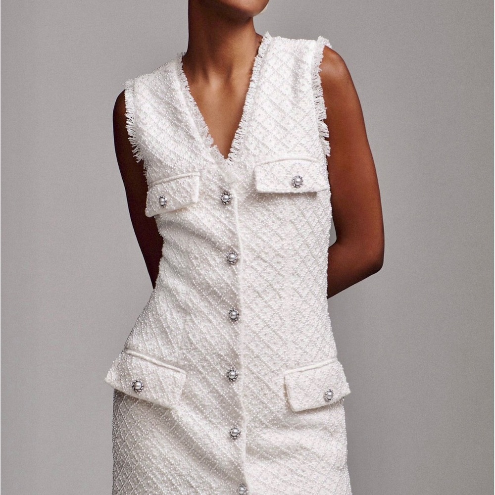 Elegant White Tweed Dress with Silver Buttons